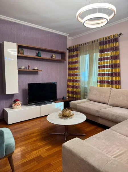Tirane, jepet me qera apartament 2+1 Kati 6, 96 m² 15.000 € (Rruga Sheh Ahmet Pazari)