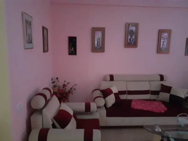 Tirane, jepet me qera apartament 1+1 Kati 0, 120 m² 400 € (Astir , unaza e re)