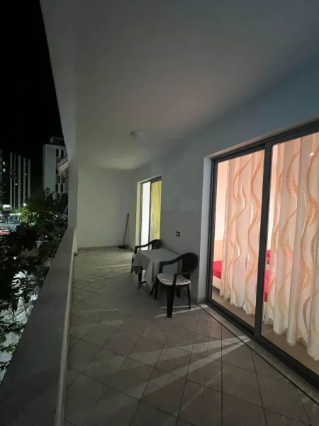 Tirane, jepet me qera apartament 1+1 Kati 2, 90 m² 520 € (ASTIR)