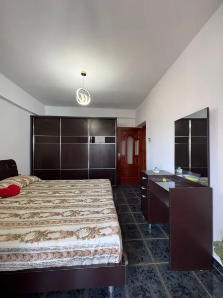 Durres, shitet apartament 2+1+Ballkon Kati 3, 97.000 € 