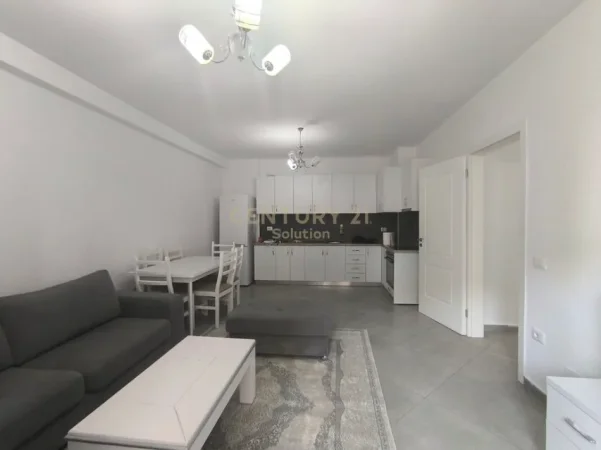 Tirane, jepet me qera apartament 2+1 Kati 3, 106 m² 550 € 