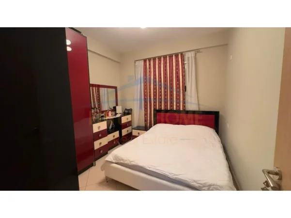 Tirane, shitet apartament 1+1 Kati 7, 58 m² (Yzberisht)