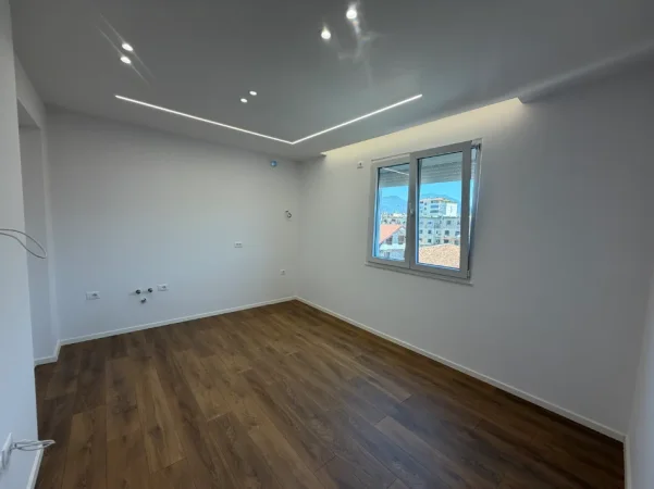 Tirane, shitet apartament 2+1 Kati 4, 63 m² 168.000 € (Rruga Bardhyl)