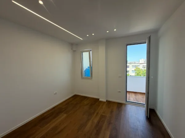 Tirane, shitet apartament 2+1 Kati 4, 63 m² 168.000 € (Rruga Bardhyl)