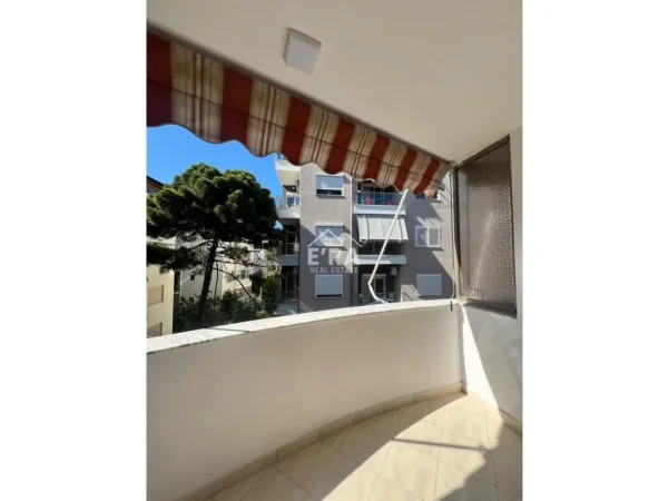 Durres, shitet apartament 1+1 Kati 4, 75 m² 98.000 €