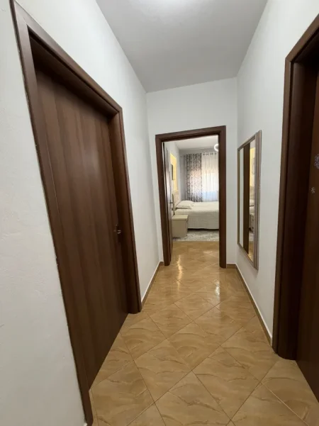 Tirane, jepet me qera apartament 2+1 Kati 5, 115 m² (ASTIR)