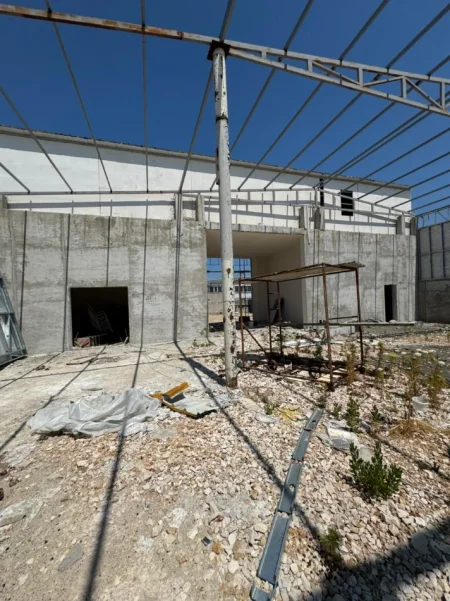 Durres, shitet ambjent biznesi Kati 0, 2.560 m² 1.500.000 €