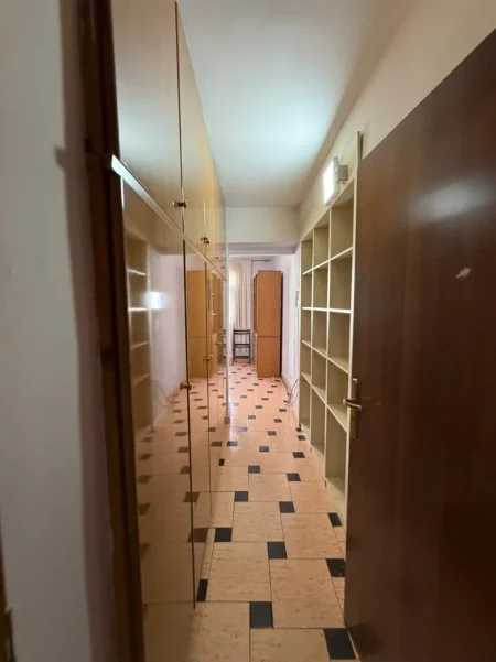 Tirane, shitet apartament duplex 2+1 Kati 2, 76 m² 140.000 € (Oxhaku)