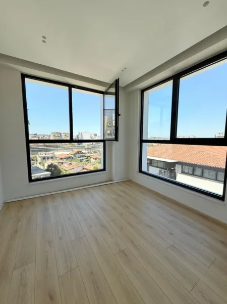 Tirane, shitet apartament 2+1+Ballkon Kati 6, 105 m² 250.000 € (Rruga Jordan Misja)