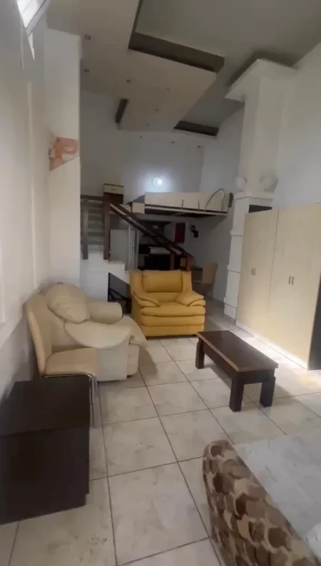 Tirane, jepet me qera garsonier Kati 1, 40 m² 350 € (Fondacioni Eleonor)