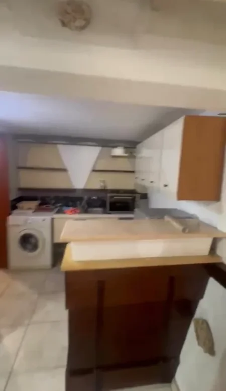 Tirane, jepet me qera garsonier Kati 1, 40 m² 350 € (Fondacioni Eleonor)