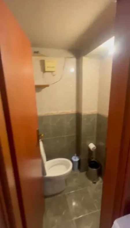 Tirane, jepet me qera garsonier Kati 1, 40 m² 350 € (Fondacioni Eleonor)