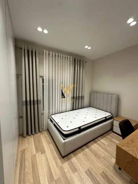 Tirane, jepet me qera apartament 2+1+Ballkon Kati 0, 80 m² 620 € (DON BOSKO)