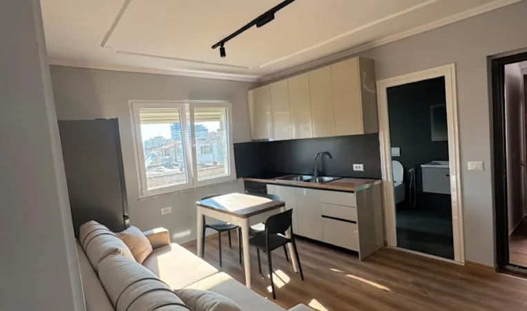 Tirane, jepet me qera apartament 1+1 Kati 6, 50 m² 550 € 