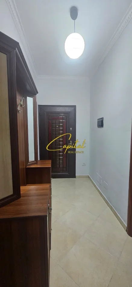 Tirane, jepet me qera apartament 2+1 Kati 7, 75 m² 500 € (5 MAJI)