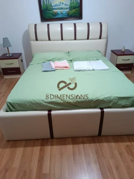 Jepet me qera Apartament 2+1 ne tregun elektrik prane kompleksit Grand (D8242A-202)