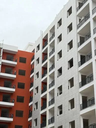 Tirane, shitet apartament 2+1+Ballkon Kati 5, 133 m² 159.900 € (Kompleksi Space City, Paskuqan)