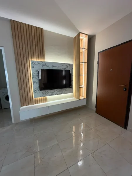 Shqiperi, shitet apartament 2+1 Kati 2, 67 m² 125.000 € (unaza e re)