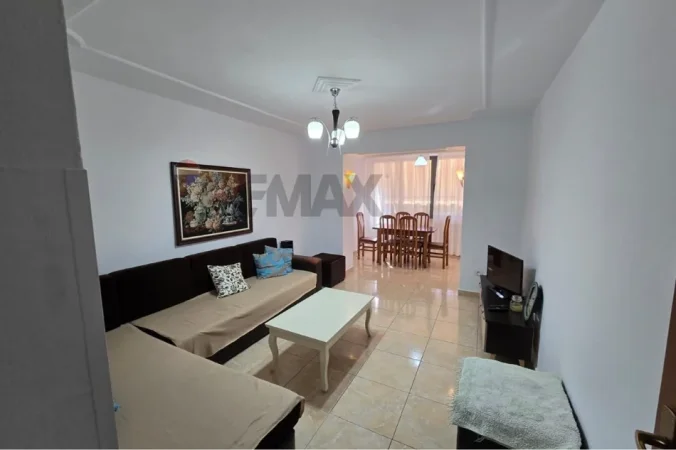 Tirane, jepet me qera apartament 2+1 , 
