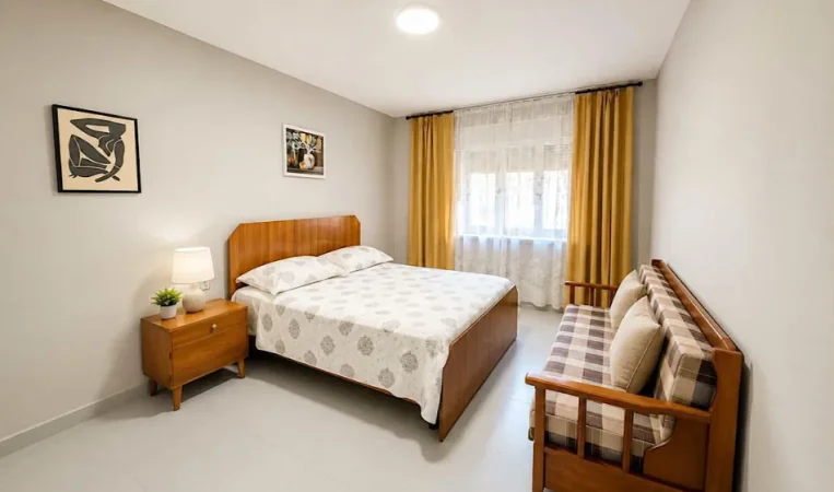 Tirane, jepet me qera apartament 2+1 Kati 1, 90 m² 500 € 