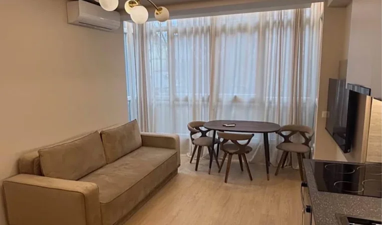 Tirane, jepet me qera apartament 1+1 Kati 2, 50 m² 600 € 
