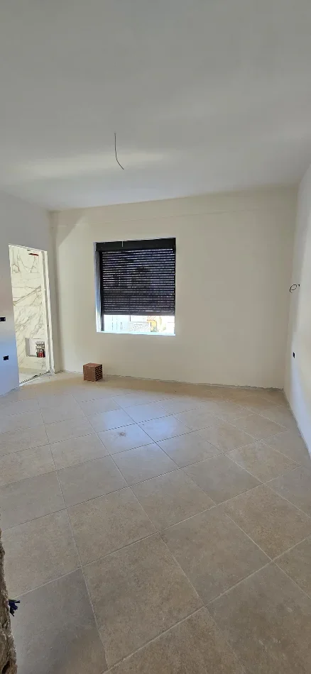 Tirane, shitet apartament 3+1+Ballkon Kati 3, 127 m² 220.000 € 