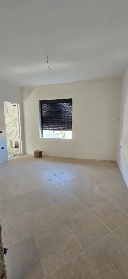Tirane, shitet apartament 3+1+Ballkon Kati 3, 127 m² 220.000 € 