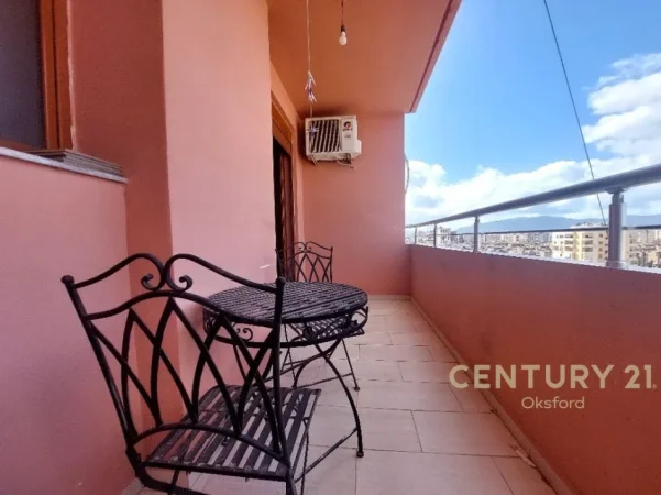 Vlore, shes apartament 1+1 Kati 8, 105.000 €