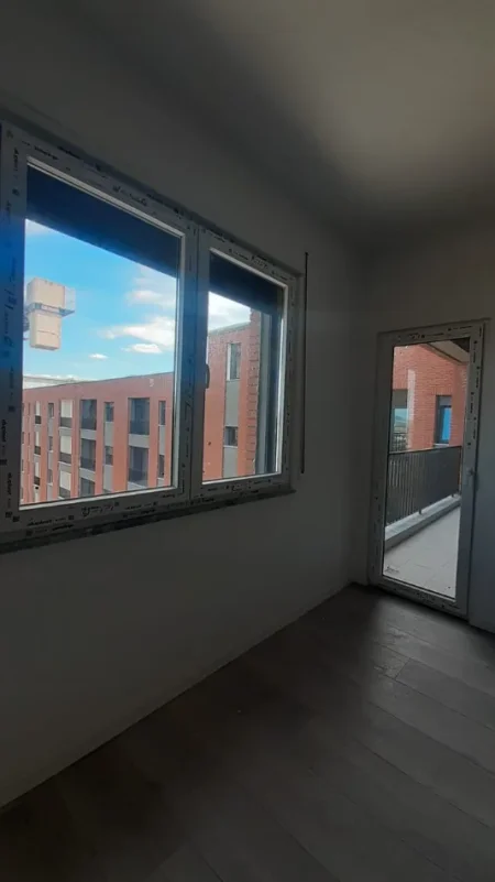 Tirane, shitet apartament 1+1 Kati 8, 6.500.000 € 