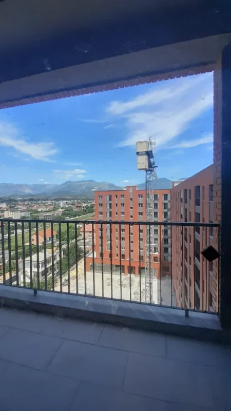Tirane, shitet apartament 1+1 Kati 8, 6.500.000 € 