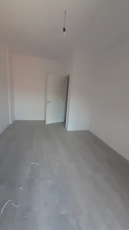 Tirane, shitet apartament 1+1 Kati 8, 6.500.000 € 