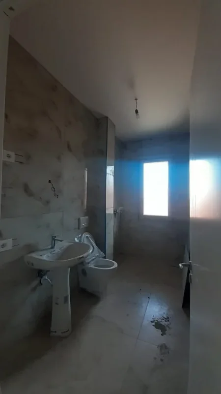 Tirane, shitet apartament 1+1 Kati 8, 6.500.000 € 