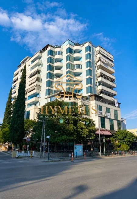 shitet apartament , 180 m² 450.000 € (prane Ambasades Amerikane)