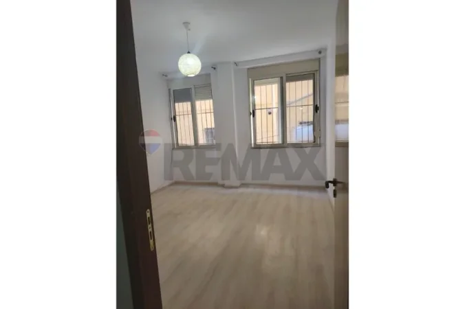 Tirane, shitet apartament , 75 m² 115.000 € 