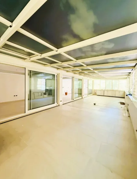 Tirane, shitet apartament 2+1+Aneks+Ballkon Kati 2, 132 m² 410.000 € (Shallvaret)