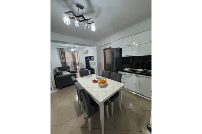 Tirane, shitet apartament , 112 m² 185.000 € 