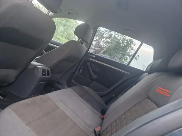 Shitet makine Golf 5 Nafte, blu manuale Kondicioner