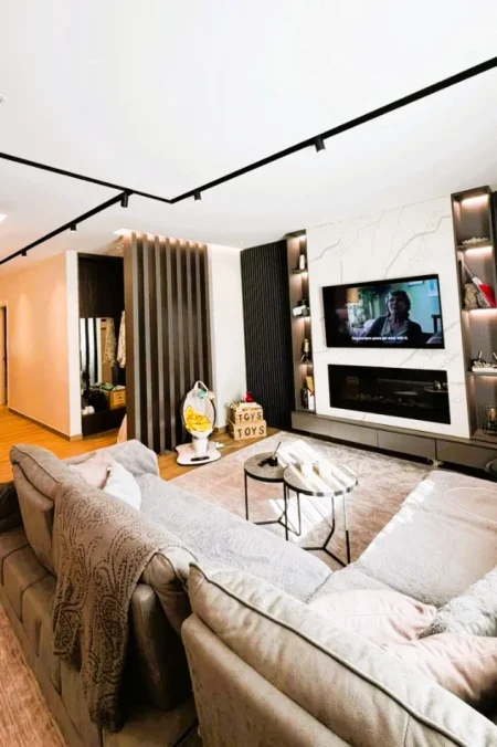 Tirane, shitet apartament 2+1+Aneks+Ballkon Kati 1, 152 m² 420.000 € 