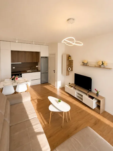 Tirane, jepet me qera apartament 1+1 Kati 6, 65 m² 400 € (paskuqan)