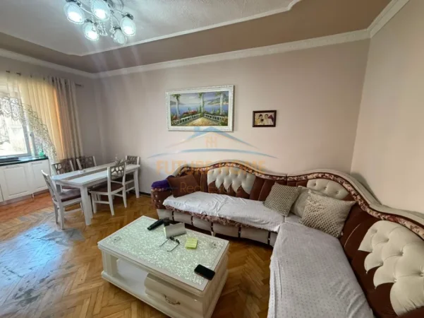 Tirane, shitet apartament 2+1 Kati 3, 72 m² 210.000 € 