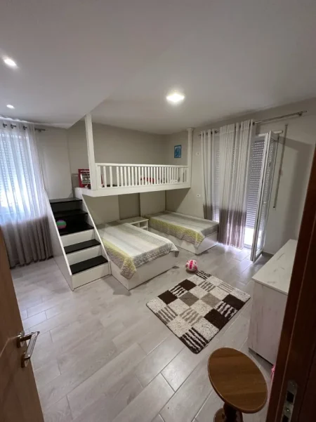 Tirane, shitet apartament 2+1+Ballkon , 101 m² 165.000 € (Rruga "Dalip Topi" Rezidenca "Platea")