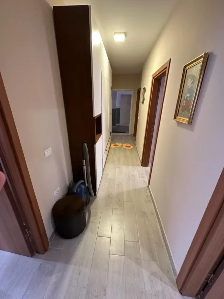 Tirane, shitet apartament 2+1+Ballkon , 101 m² 165.000 € (Rruga "Dalip Topi" Rezidenca "Platea")