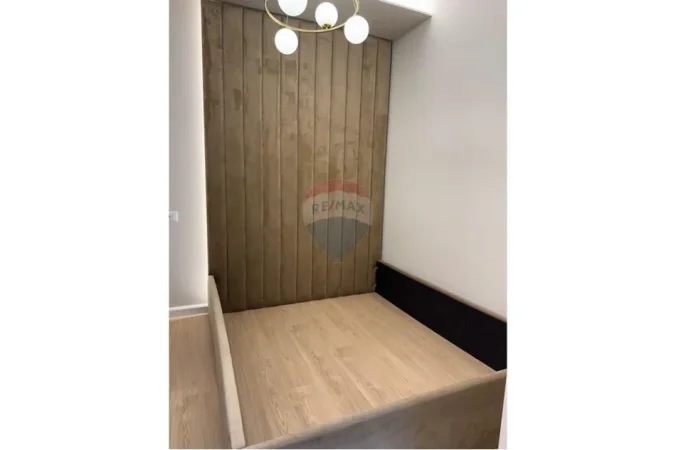 Tirane, jepet me qera apartament 1+1 ,
