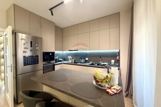 Apartament modern ne shitje tek Bulevardi i Ri! (349'000 Euro)