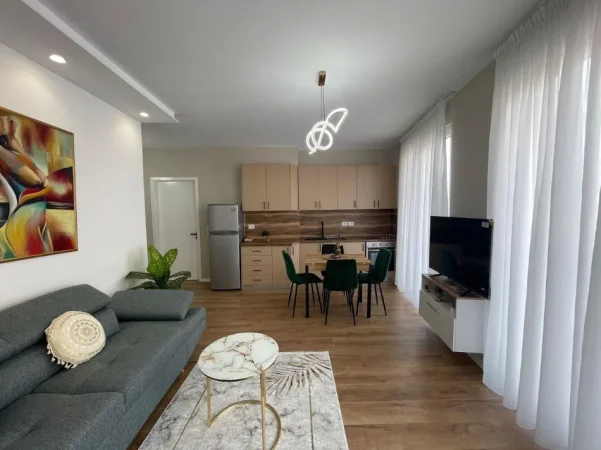 Tirane, jepet me qera apartament 2+1 Kati 3, 100 m² 1.000 € (Rruga e Barrikadave)