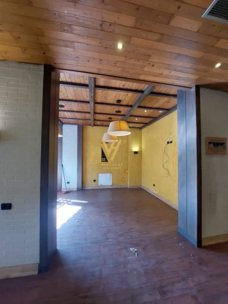 Tirane, shitet zyre Kati 1, 98 m² 250.000 € (DON BOSKO)