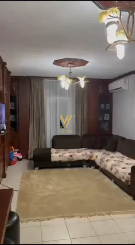 Tirane, shitet apartament 3+1+Ballkon Kati 4, 145 m² 250.000 € (LAPRAKE)