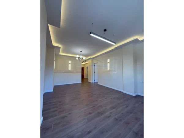 Shitet, Apartament 1+1, Lagja 6 , Durres 0696069906
