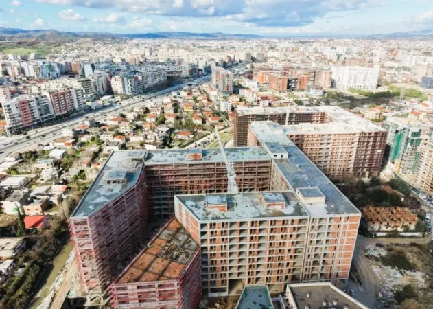 Tirane, shitet apartament Dublex Kati 3, 240 m² 432.300 € (Rruga Javer Malo)
