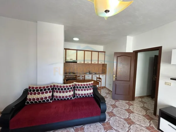 Shitet, Apartament 1+1, Qender, Durres 0696069906